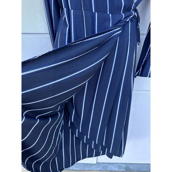 Rails Priya Navy Blue Metallic Stripe Ruffle Wrap Midi Dress Sz L Party Classic - Picture 12 of 16